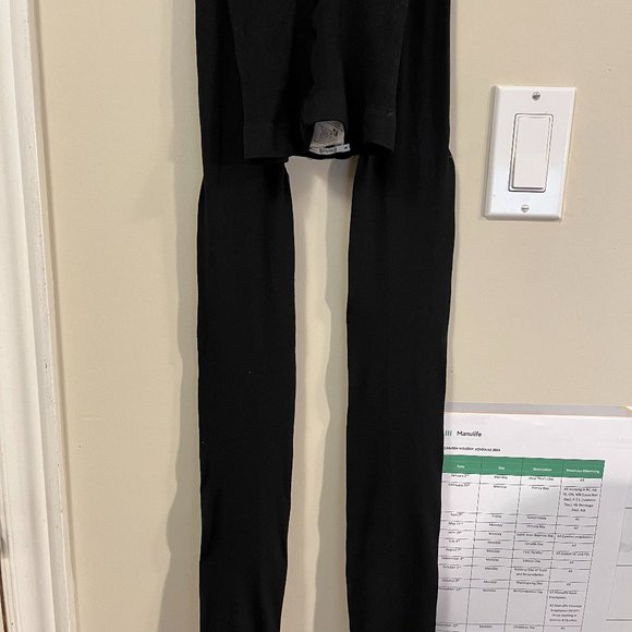 Genuine Wolford opaque tights with mahogany latex from the knee down, never worn - Picture 2 of 5